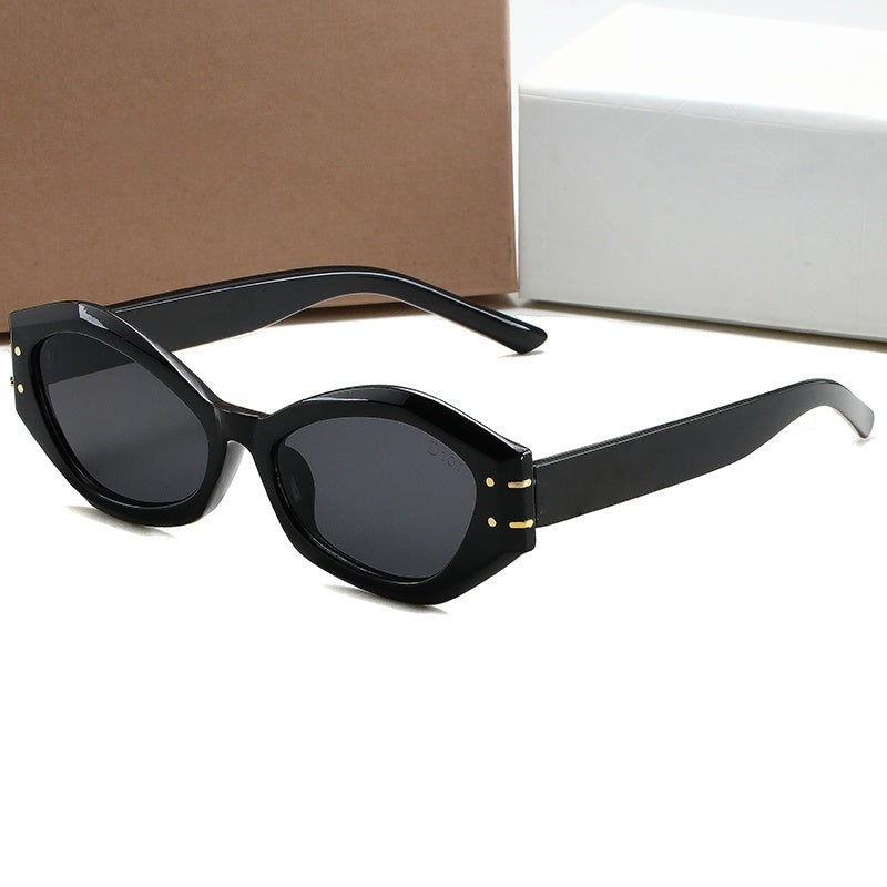 T588-1006 Irregular Hip Hop Sunglasses with Small Frame